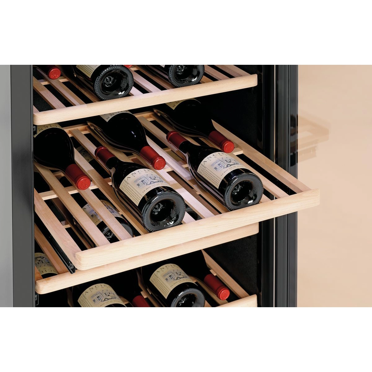 Bartscher 700132 Weinkuehlschrank 8  